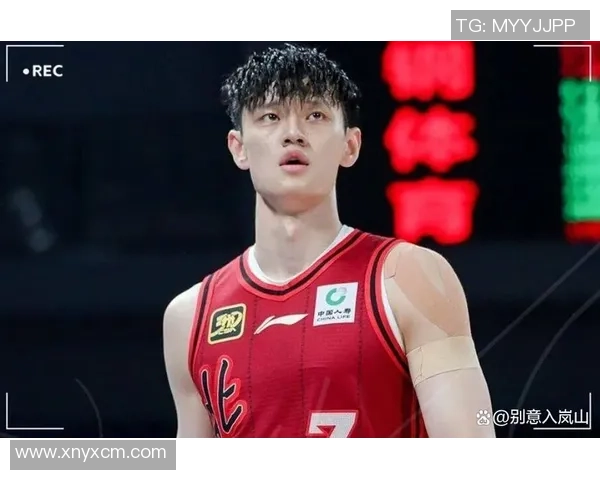 北京男篮官宣和曾凡博续约，京媒泄漏续约两大内情，奥莫特归队倒计时